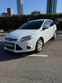 Ford Focus-1.jpg Ford Focus-1.jpg