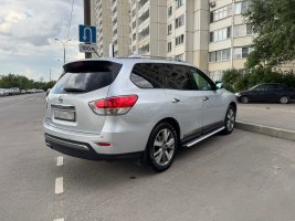 Nissan Pathfinder-2.jpg Nissan Pathfinder-2.jpg